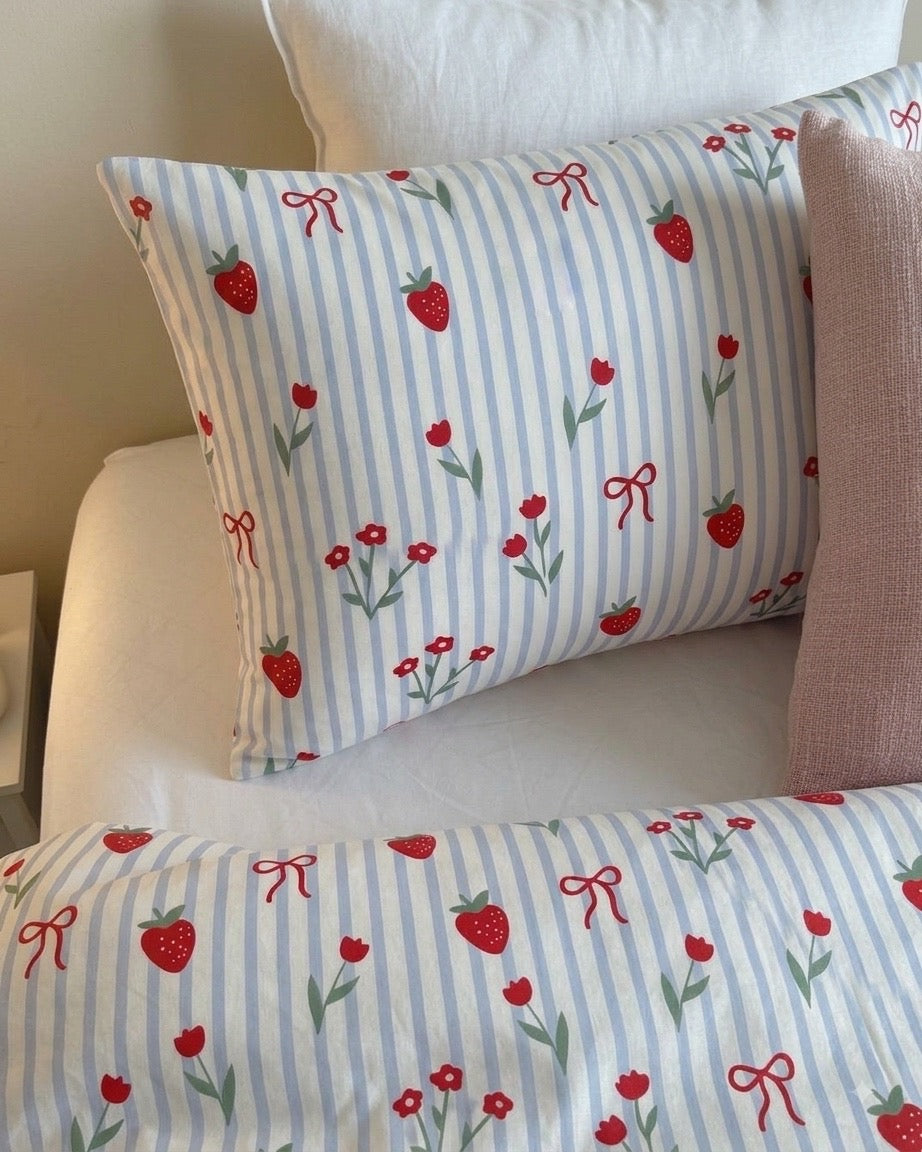 Strawberry ribbon
