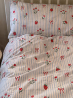 Strawberry ribbon
